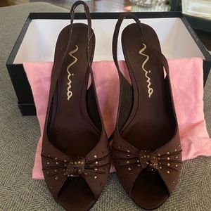 Nina sling back heels